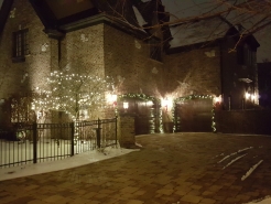 custom-christmas-lights-winnetka