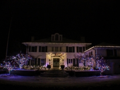 christmas-light-hangers-naperville