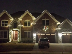 xmas-roof-lighting-st-charles