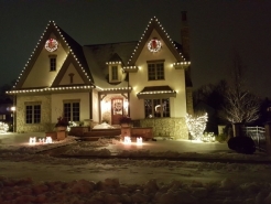 residential-roof-light-hanger-winnetka